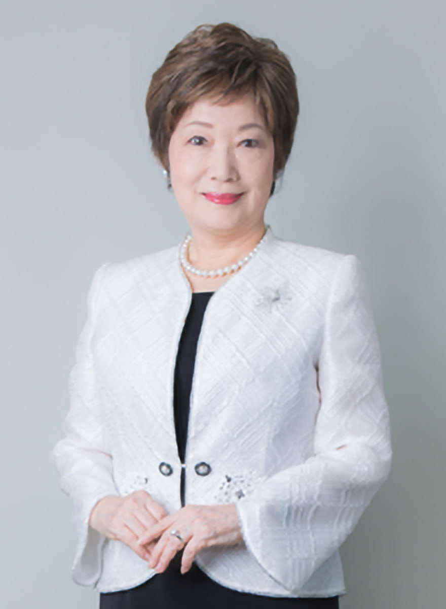 都築 仁子